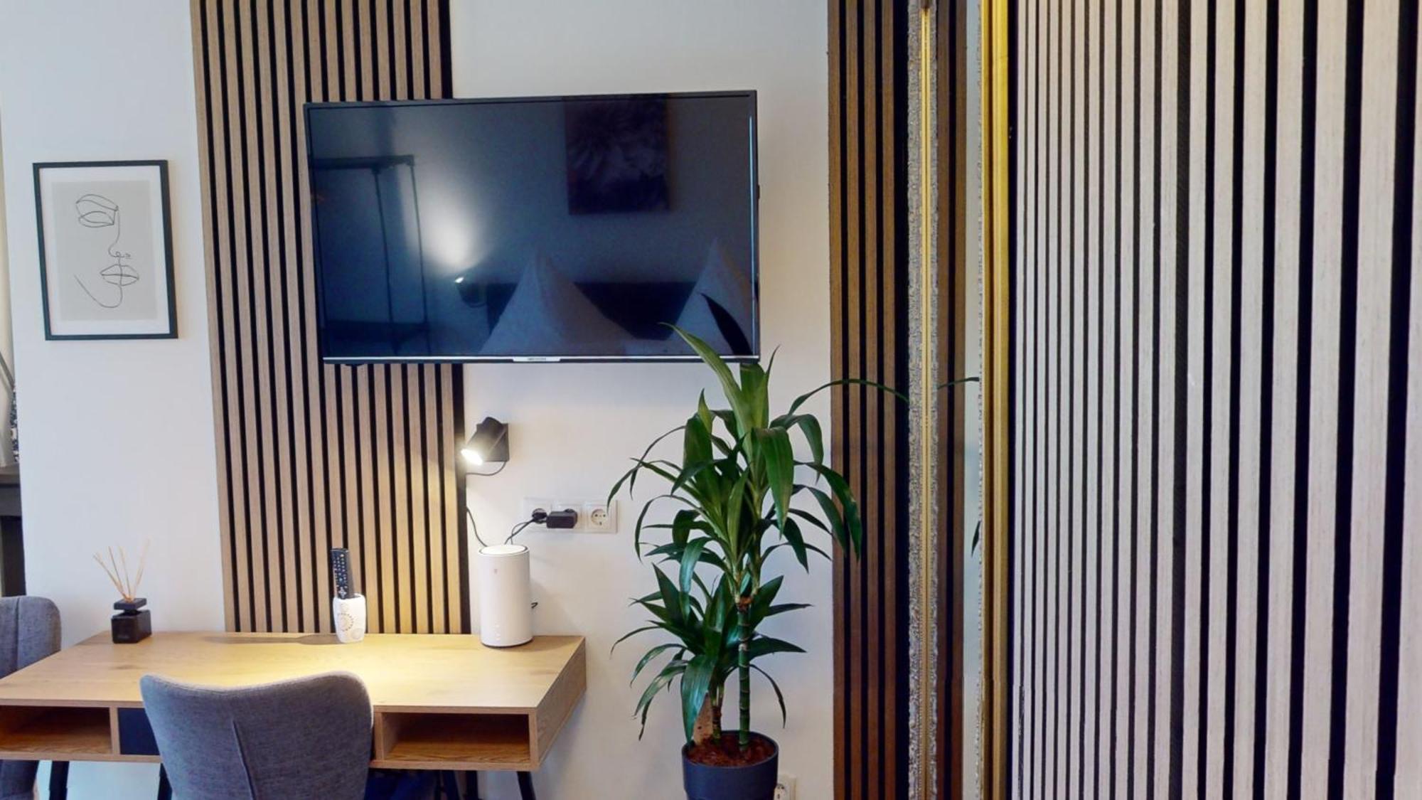 Budget Studio - 2 Einzelbetten - Parkplatz Dornbirn Bagian luar foto