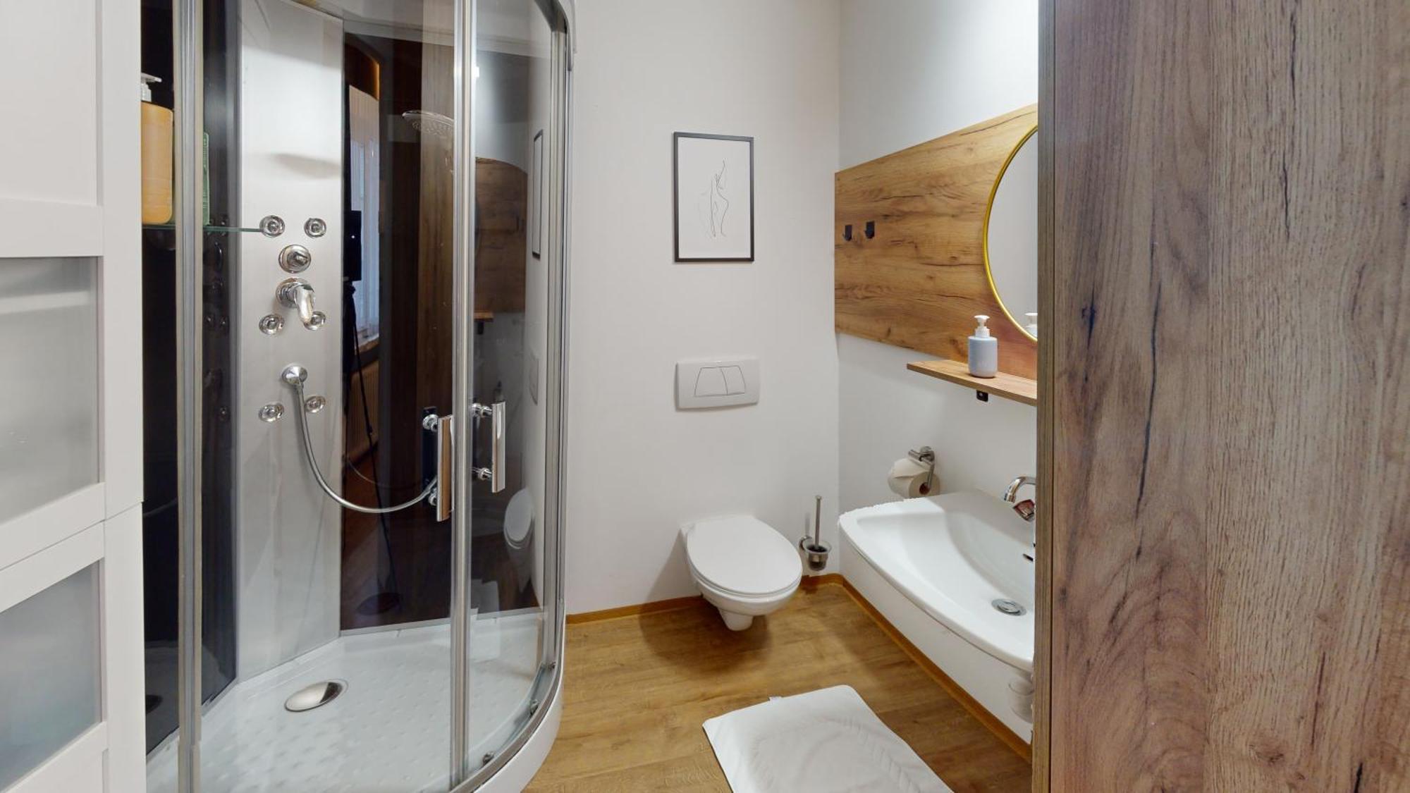 Budget Studio - 2 Einzelbetten - Parkplatz Dornbirn Bagian luar foto